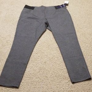 Chaps Super Stretch Legging. XL. NWT. Heather grey